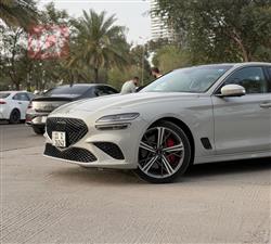 جنسس G70